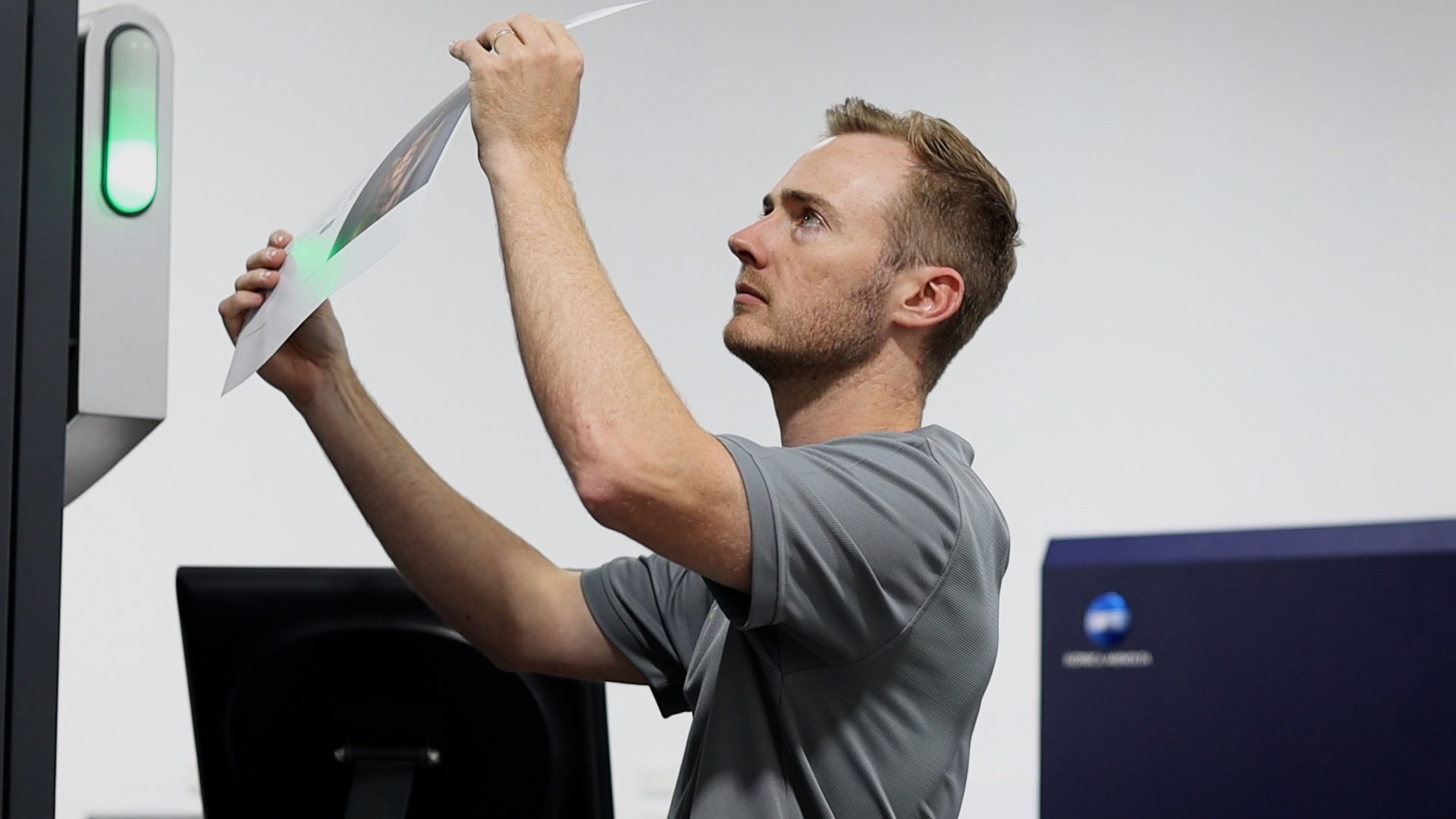 Money Shots.00_20_09_13.Still055